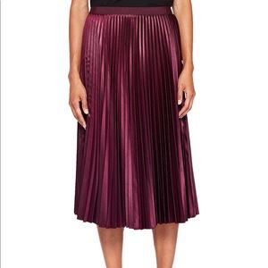 Ted baker oreliaa pleated midi skirt maroon